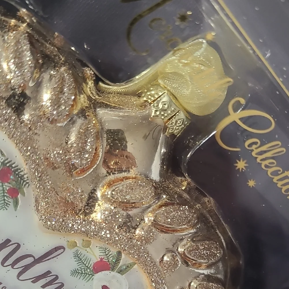 Demdaco gold heart